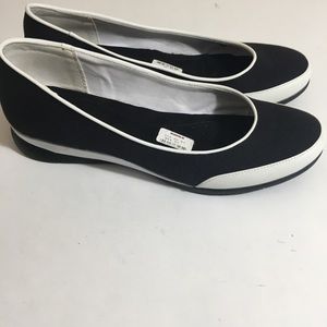 Chaps Charleen Women’s Slip On Shoes Sz 9B